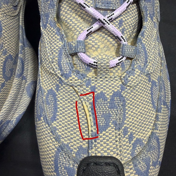 Gucci Men Run Sneakers - Picture 3 of 7